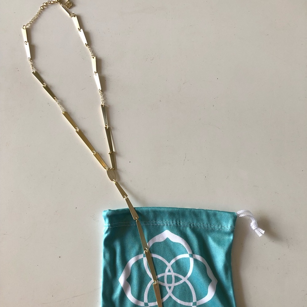 Gail Necklace - Gold